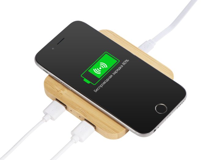 USB-хаб с беспроводной зарядкой из бамбука «Plato», 5 Вт — изображение 2